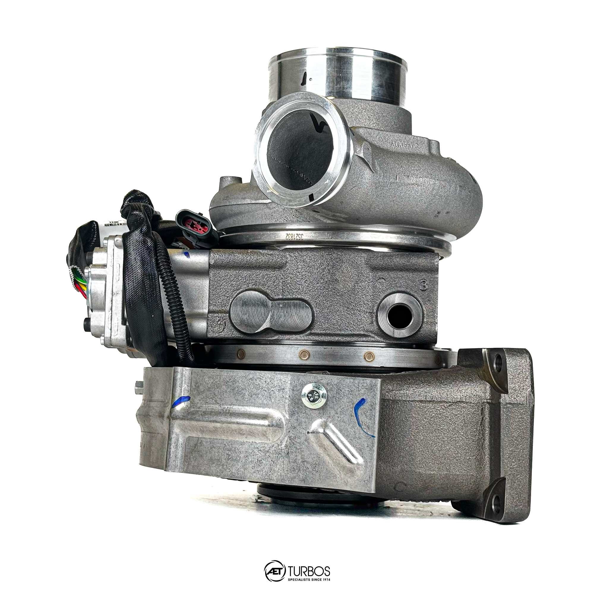 Holset HE400VG Cummins Turbocharger - 5501565