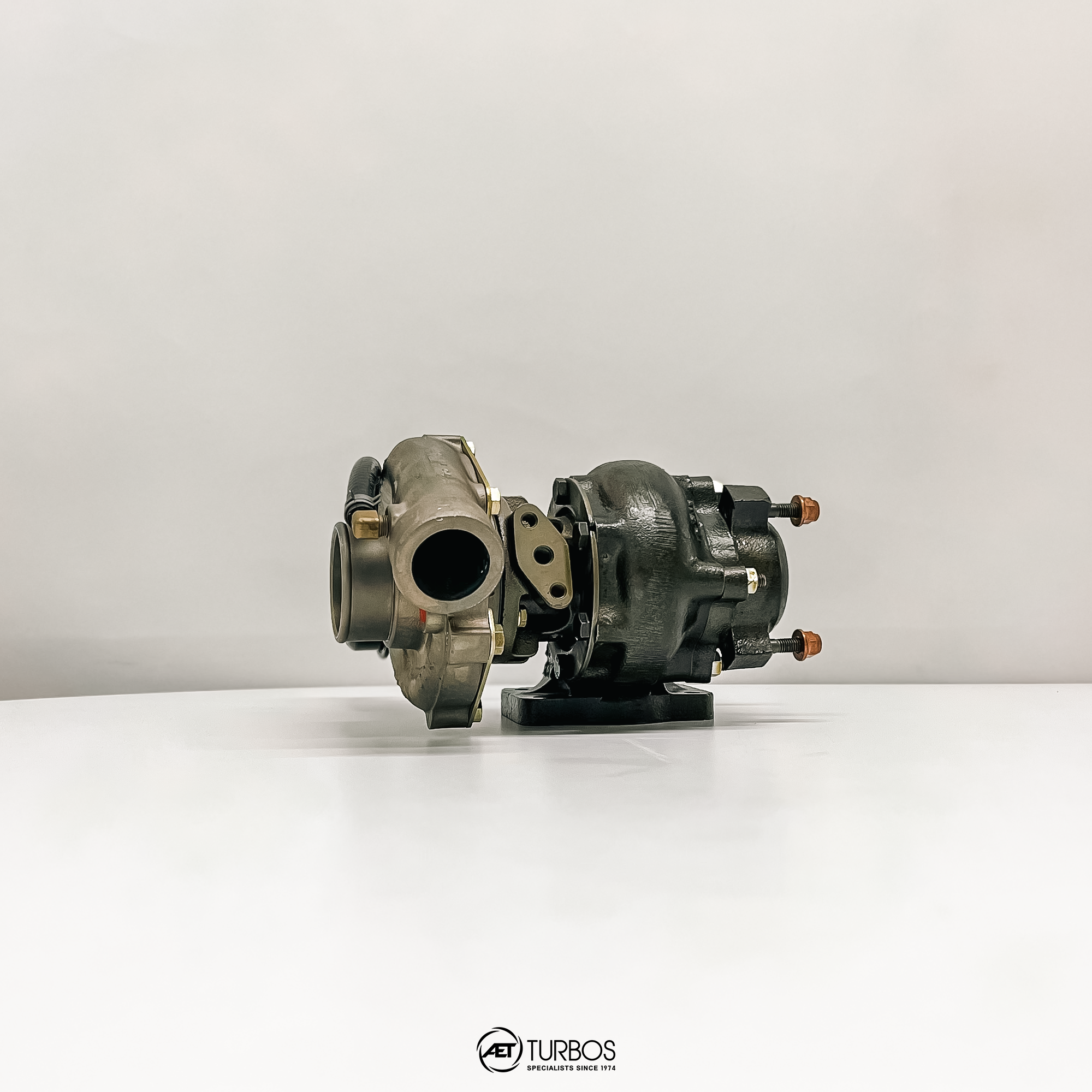 TBO326 Volvo 700 Turbo