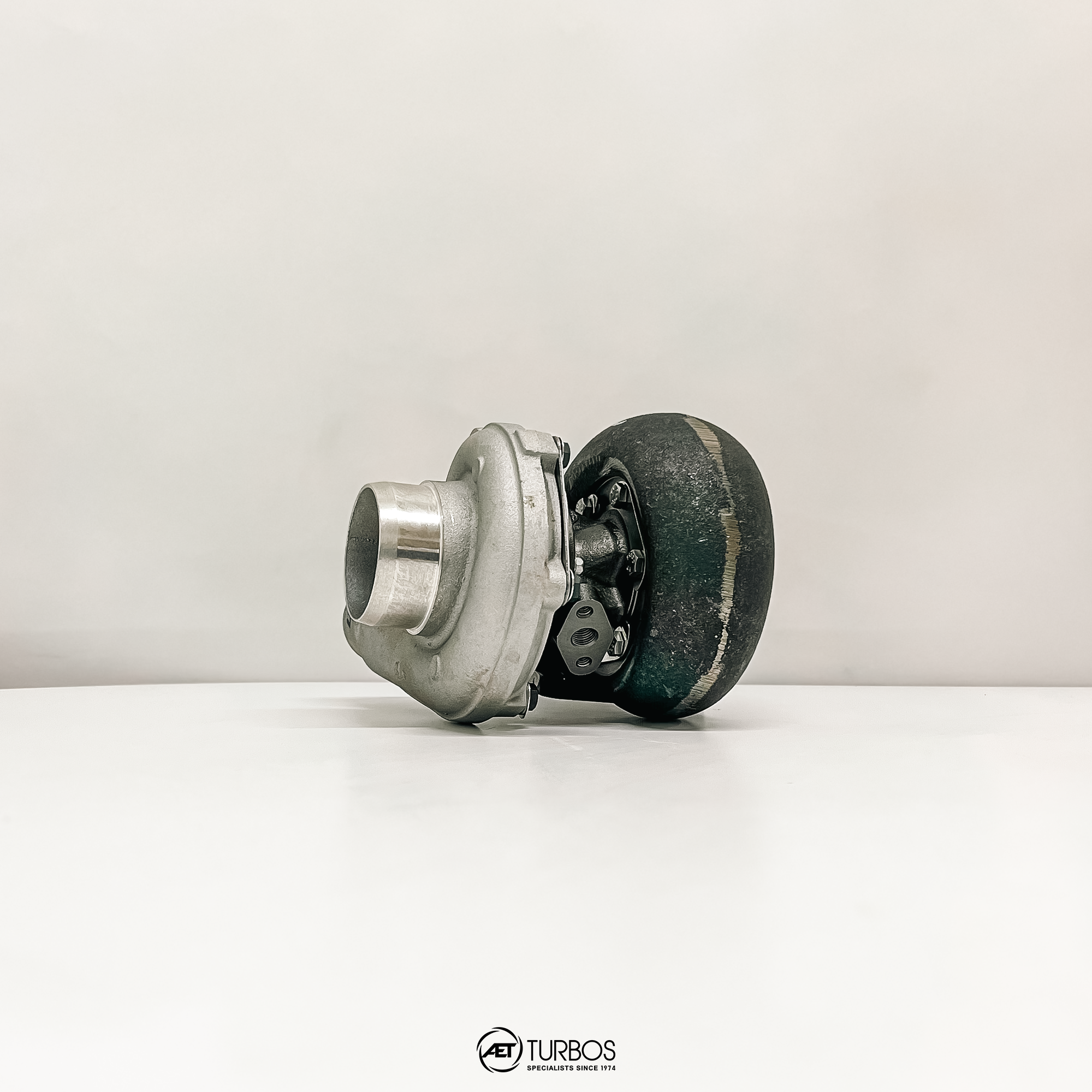 T04B37 J.I Case Turbo